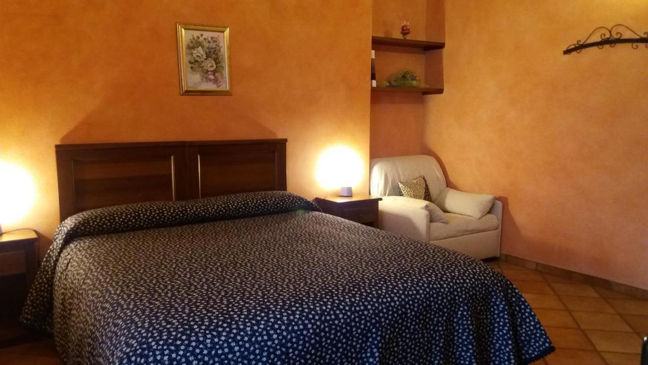 Solestelle Hotel Guarene Room photo